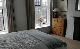 Estuary View, Bank House, Stunning Apartment.